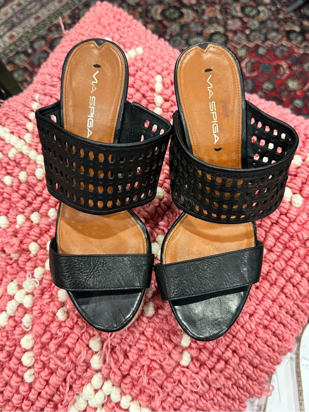 Via Spiga Black Leather Cutout Slide Sandals